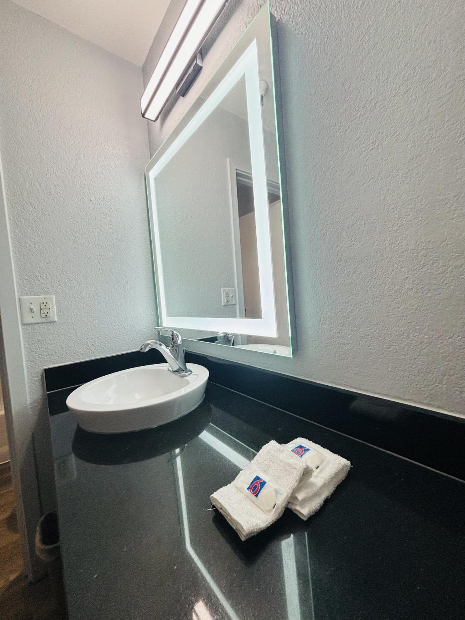 Motel 6-Santa Ana, Ca Экстерьер фото