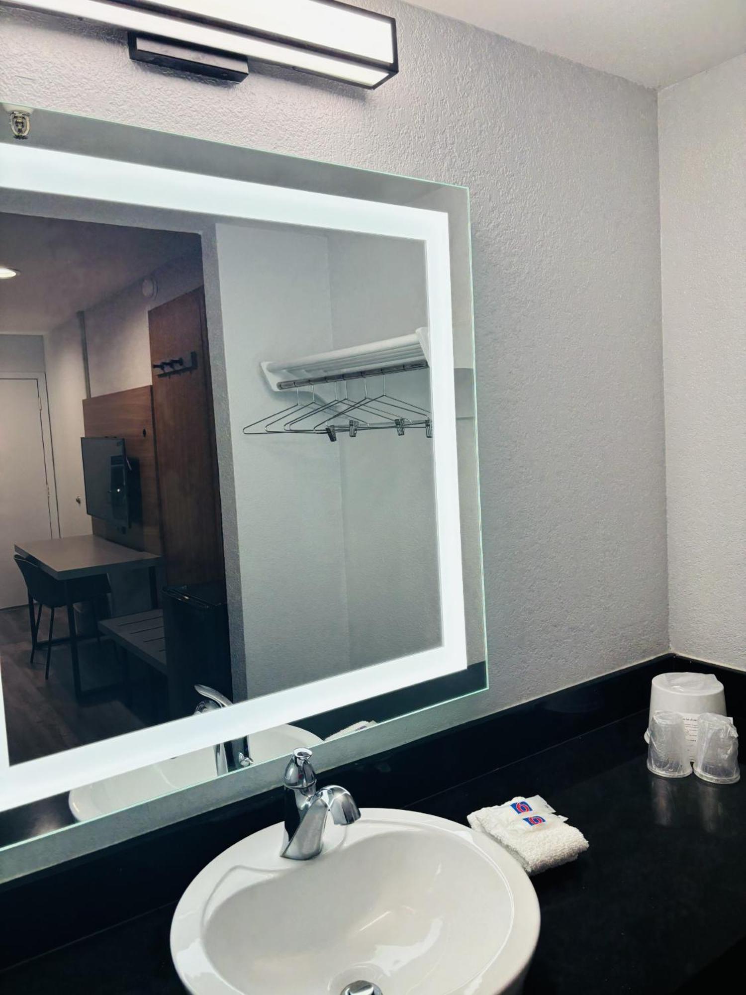 Motel 6-Santa Ana, Ca Экстерьер фото