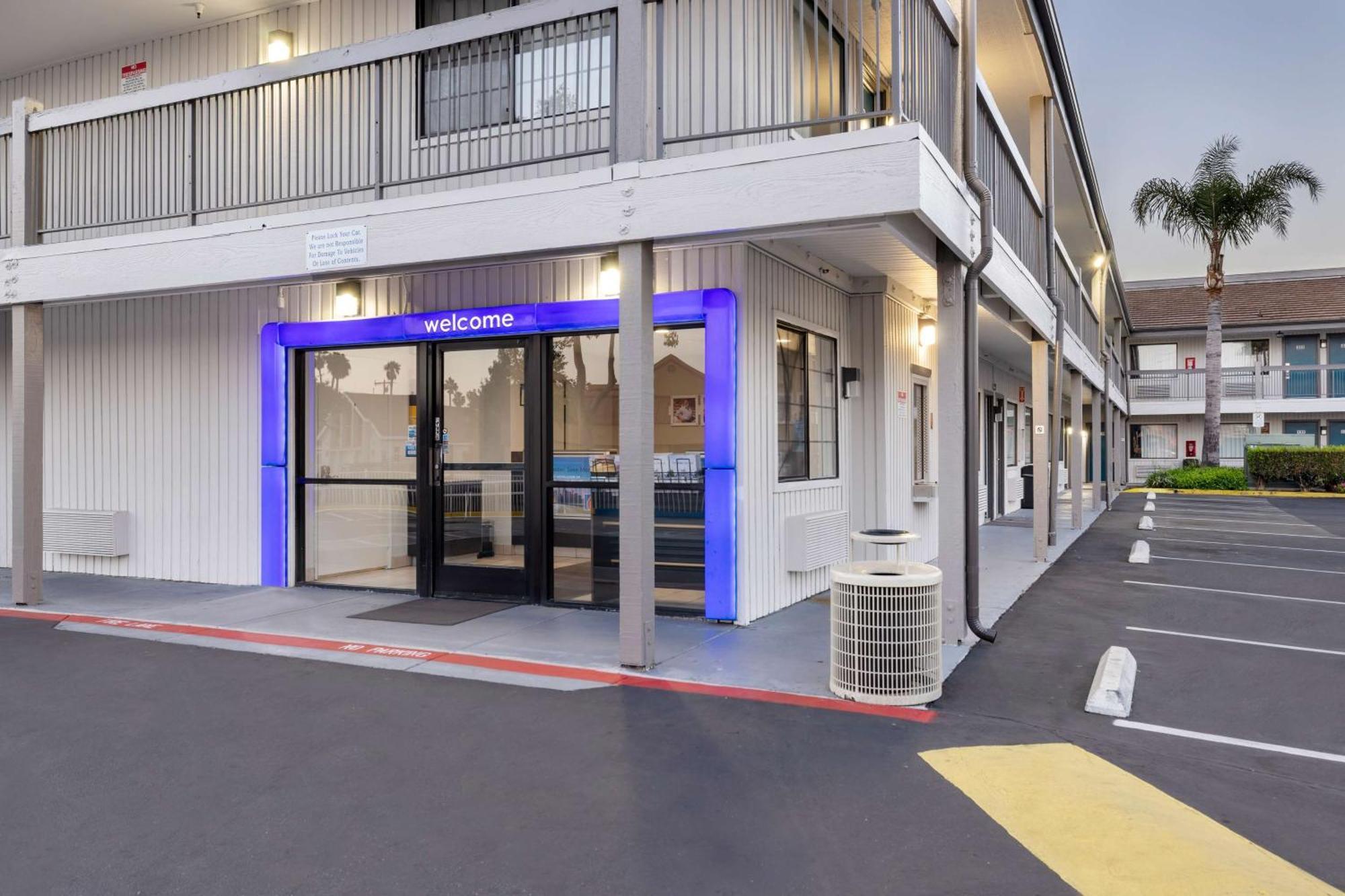 Motel 6-Santa Ana, Ca Экстерьер фото