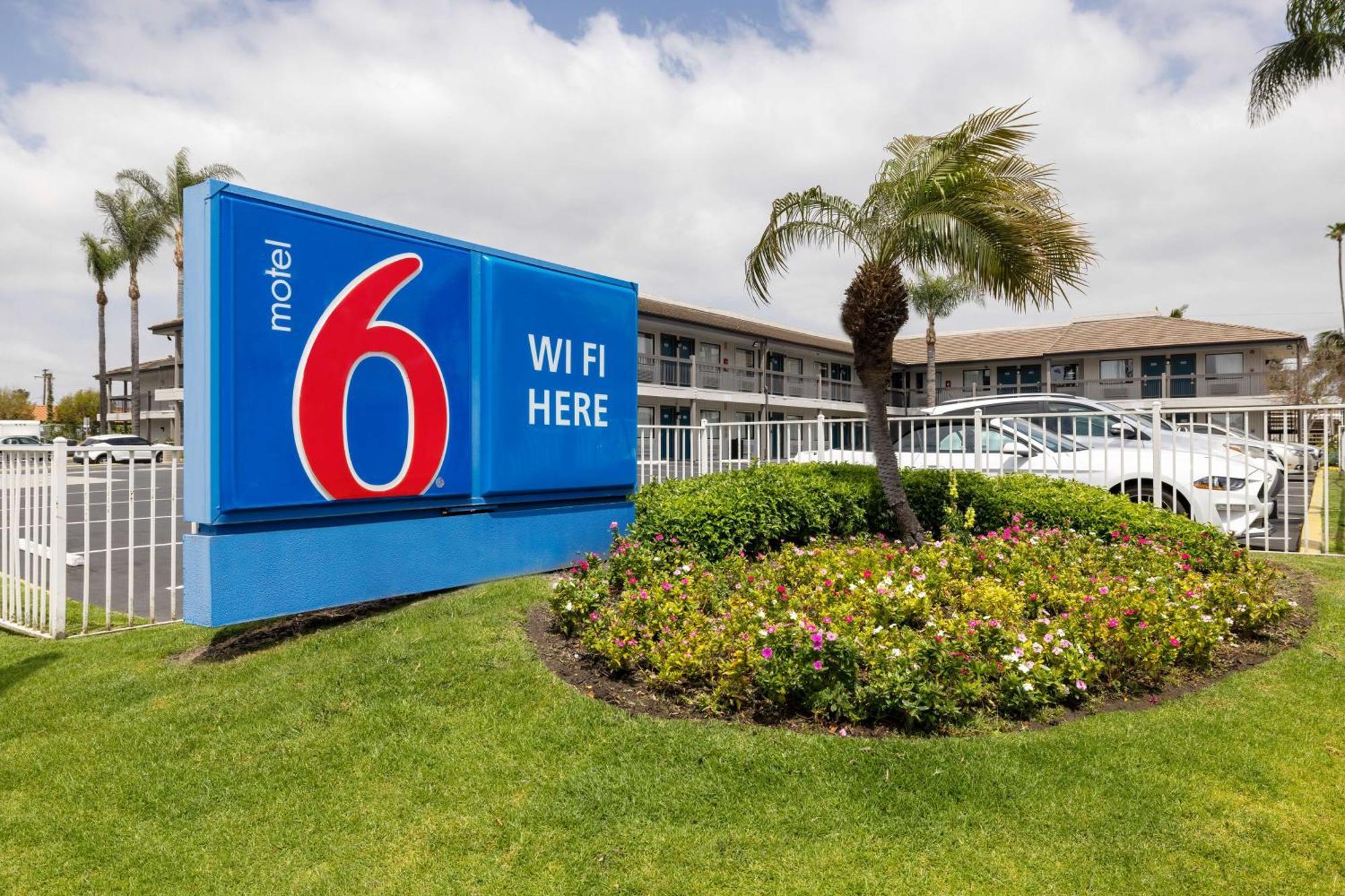 Motel 6-Santa Ana, Ca Экстерьер фото